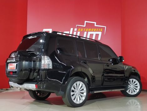 Mitsubishi Pajero HPE Full 3.2 4x4 T.I.Dies. 5p Aut
