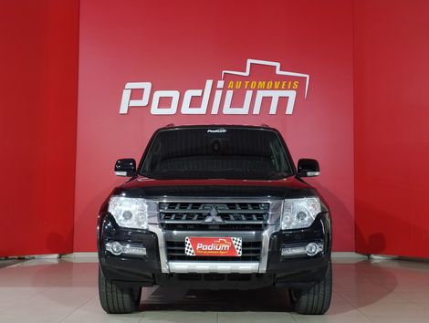 Mitsubishi Pajero HPE Full 3.2 4x4 T.I.Dies. 5p Aut
