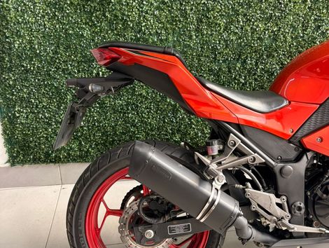 KAWASAKI NINJA 300