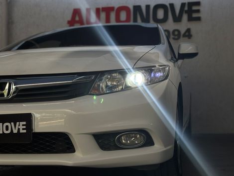 Honda Civic Sedan LXS 1.8/1.8 Flex 16V Aut. 4p