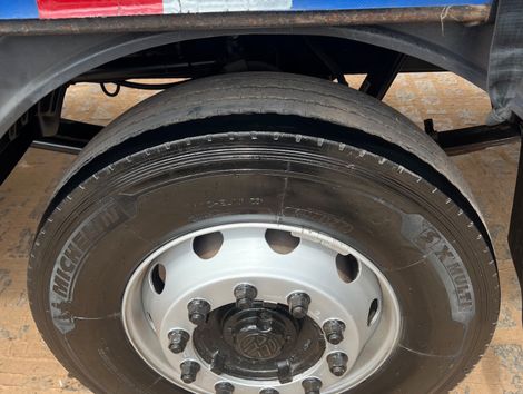 VOLKSWAGEN 30-280 Constellation 8x2 2p (diesel)(E5)