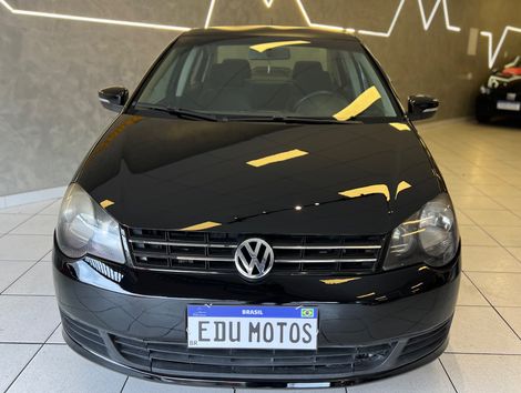 VolksWagen Polo Sedan 1.6 Mi Total Flex 8V 4p