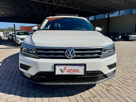 VolksWagen TIGUAN Allspac Comf 250 TSI 1.4 Flex