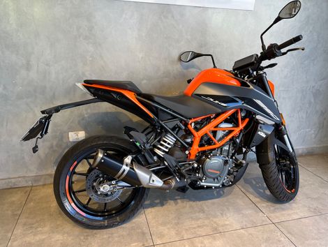KTM DUKE 390