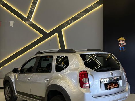 Renault DUSTER TECHROAD 2.0 Hi-Flex 16V Aut.