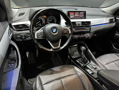 BMW X2 SDRIVE 18i 1.5 ActiveFlex 136cv Aut.