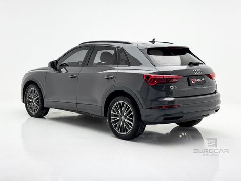 Audi Q3 Black Ed. 1.4 TFSI Flex/Black S-tron.