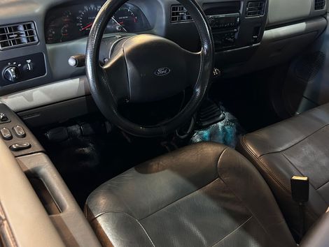 Ford F-250 XL 4.2 Turbo Diesel