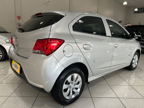 Chevrolet ONIX HATCH LT 1.0 8V FlexPower 5p Mec.