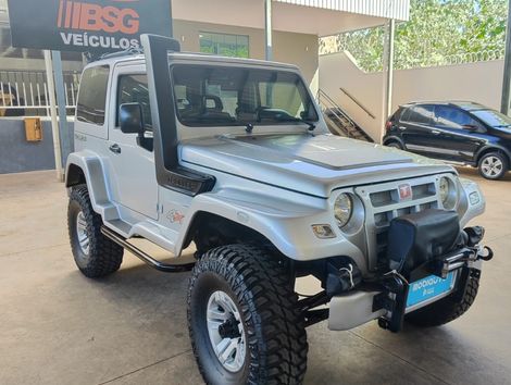 Troller T-4 4x4 3.0 TB Int. Cap. Rígida Diesel