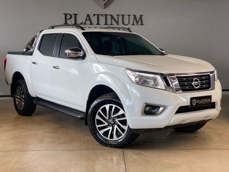 Nissan XE CD 4x4 2.3 Bi-TB Diesel Aut. 