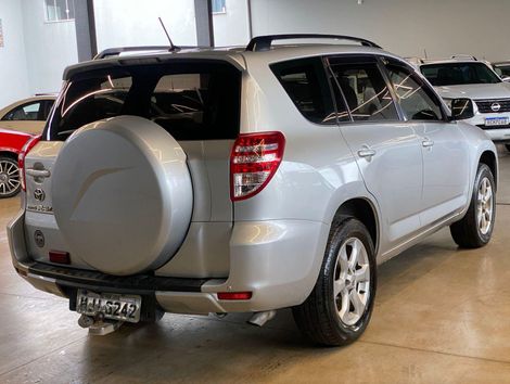 Toyota 2.4 4x2 16V 170cv Aut. 