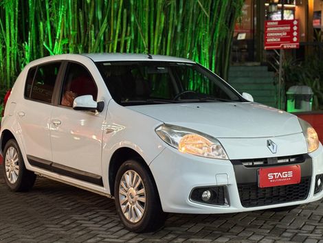 Renault SANDERO Privilège Hi-Flex 1.6 16V 5p Aut