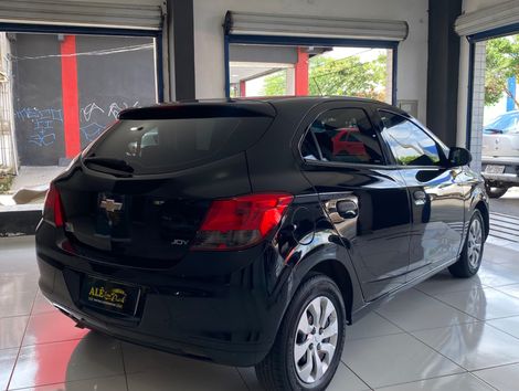 Chevrolet ONIX HATCH Joy 1.0 8V Flex 5p Mec.