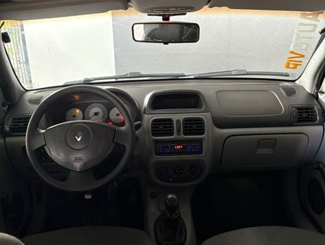 Renault Clio Sed. Authentique Hi-Flex 1.6 16V 4p