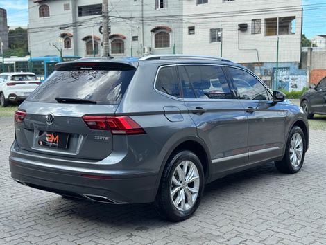 VolksWagen TIGUAN Allspac Comf 250 TSI 1.4 Flex