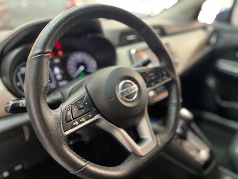 Nissan VERSA Exclusive 1.6 16V Flex Aut.