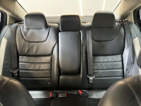 Nissan VERSA Exclusive 1.6 16V Flex Aut.