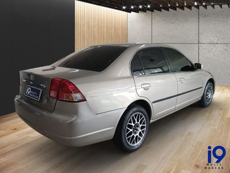 Honda Civic Sedan EX 1.7 16v 130cv Mec. 4p