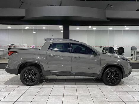 Fiat Toro Volcano 1.3 T270 4x2 Flex Aut.