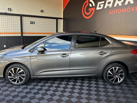 Citroën C4 LOUNGE S 1.6 Turbo Flex Aut.