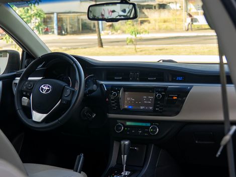 Toyota Corolla XEi 2.0 Flex 16V Aut.