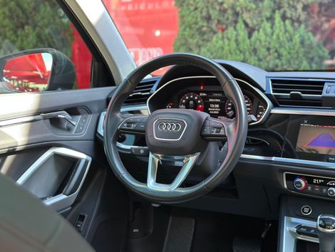 Audi Q3 Performance 2.0 TFSI Tiptr. Quattro