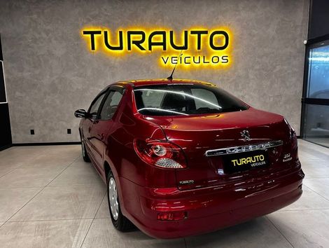 Peugeot 207 Sedan Passion XR 1.4 Flex 8V 4p