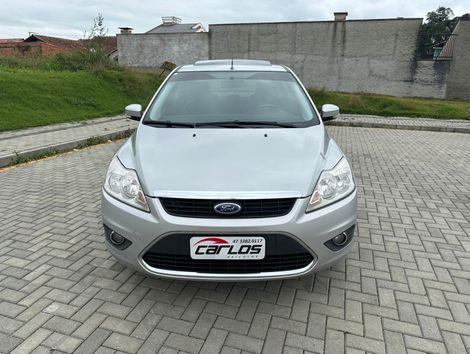 Ford Focus Ghia Sed. 2.0 16V/2.0 16V Flex Aut