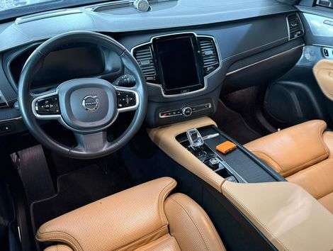 Volvo /  T8 INSCRIPT