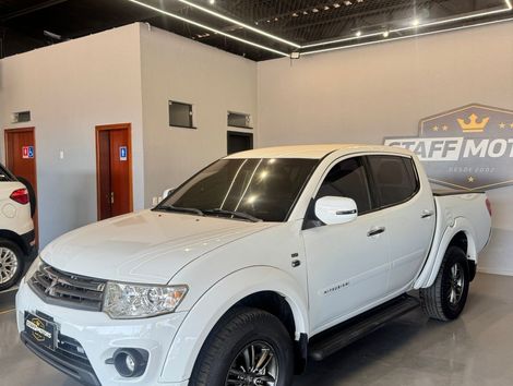 Mitsubishi L200 Triton HPE 3.2 CD TB Int.Diesel Aut