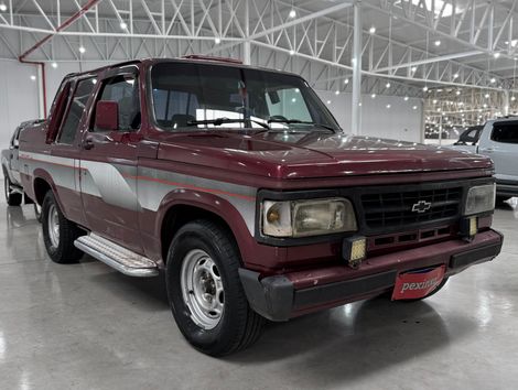 Chevrolet D-20 S 3.9/4.0 Turbo Diesel