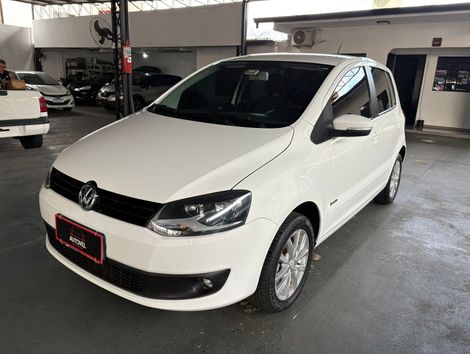 VolksWagen Fox 1.6 Mi Total Flex 8V 5p