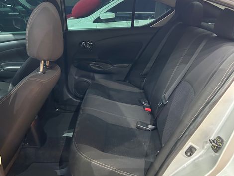 Nissan VERSA SV 1.6 16V FlexStart 4p Aut.
