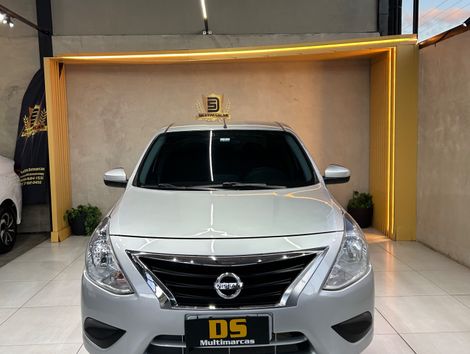 Nissan VERSA SV 1.6 16V FlexStart 4p Aut.