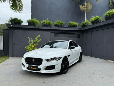 Jaguar XE 2.0 Turbocharged R-Sport Aut.