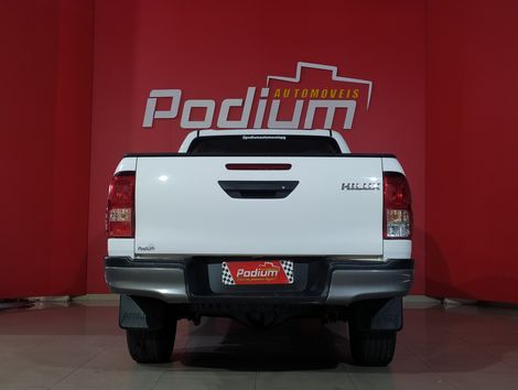 Toyota Hilux CD 4x4 2.8 Diesel Mec.