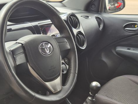Toyota ETIOS X 1.3 Flex 16V 5p Mec.