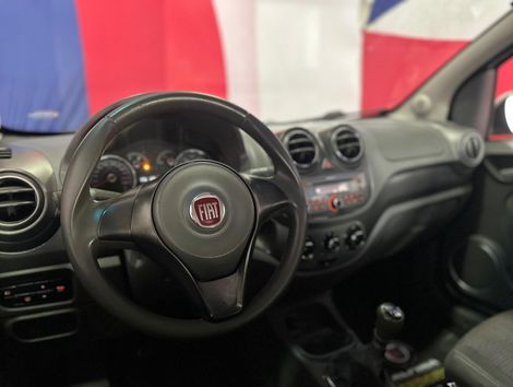 Fiat Palio ESSENCE 1.6 Flex 16V 5p