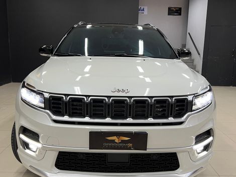 Jeep Commander Overland T270 1.3 TB Flex Aut.