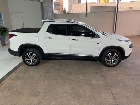 Fiat Toro Volcano 2.4 16V Flex Aut.