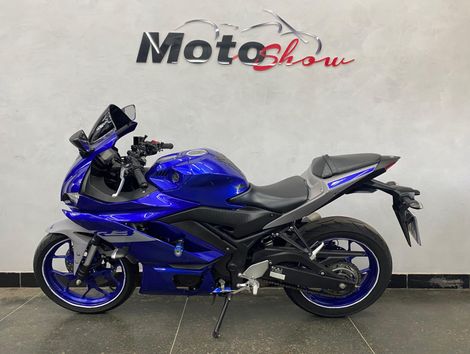 YAMAHA YZF R-3 321/ABS