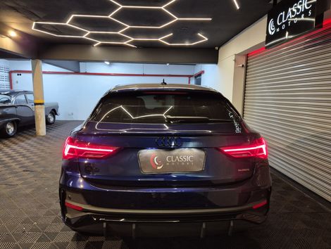 Audi Q3 SPB Perf.Black Plus 2.0 TFSI Tip.Quat