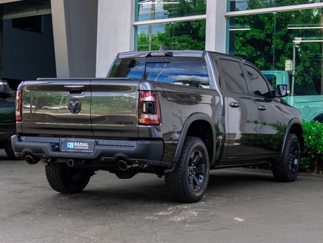 RAM 1500 REBEL 5.7 HEMI CD V8 4x4 Aut.