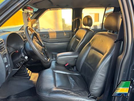Chevrolet S10 P-Up Colina 2.8 TDI 4x2/4x4 CD Dies.