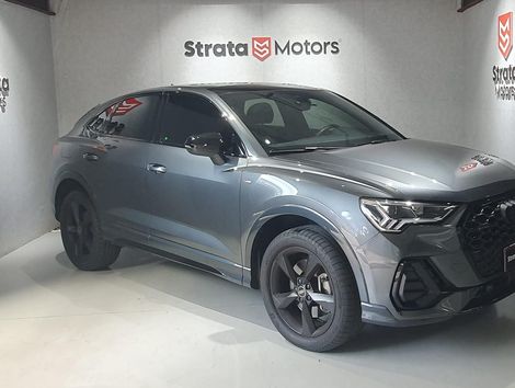 Audi Q3 SPB Perf. Black 2.0 TFSI Tipt. Quat.