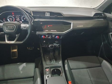 Audi Q3 SPB Perf. Black 2.0 TFSI Tipt. Quat.
