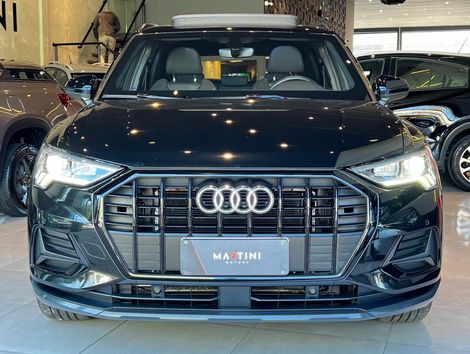 Audi Q3 Black Ed. 1.4 TFSI Flex/Black S-tron.