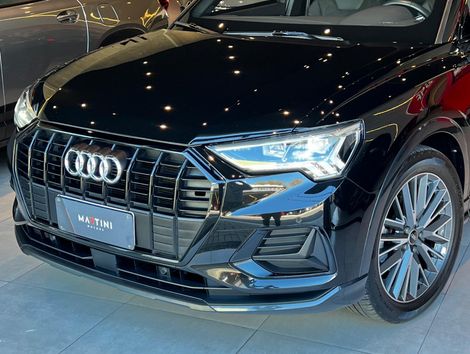 Audi Q3 Black Ed. 1.4 TFSI Flex/Black S-tron.