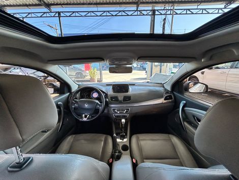 Renault FLUENCE Sed. Dyn. Plus 2.0 16V FLEX Aut.